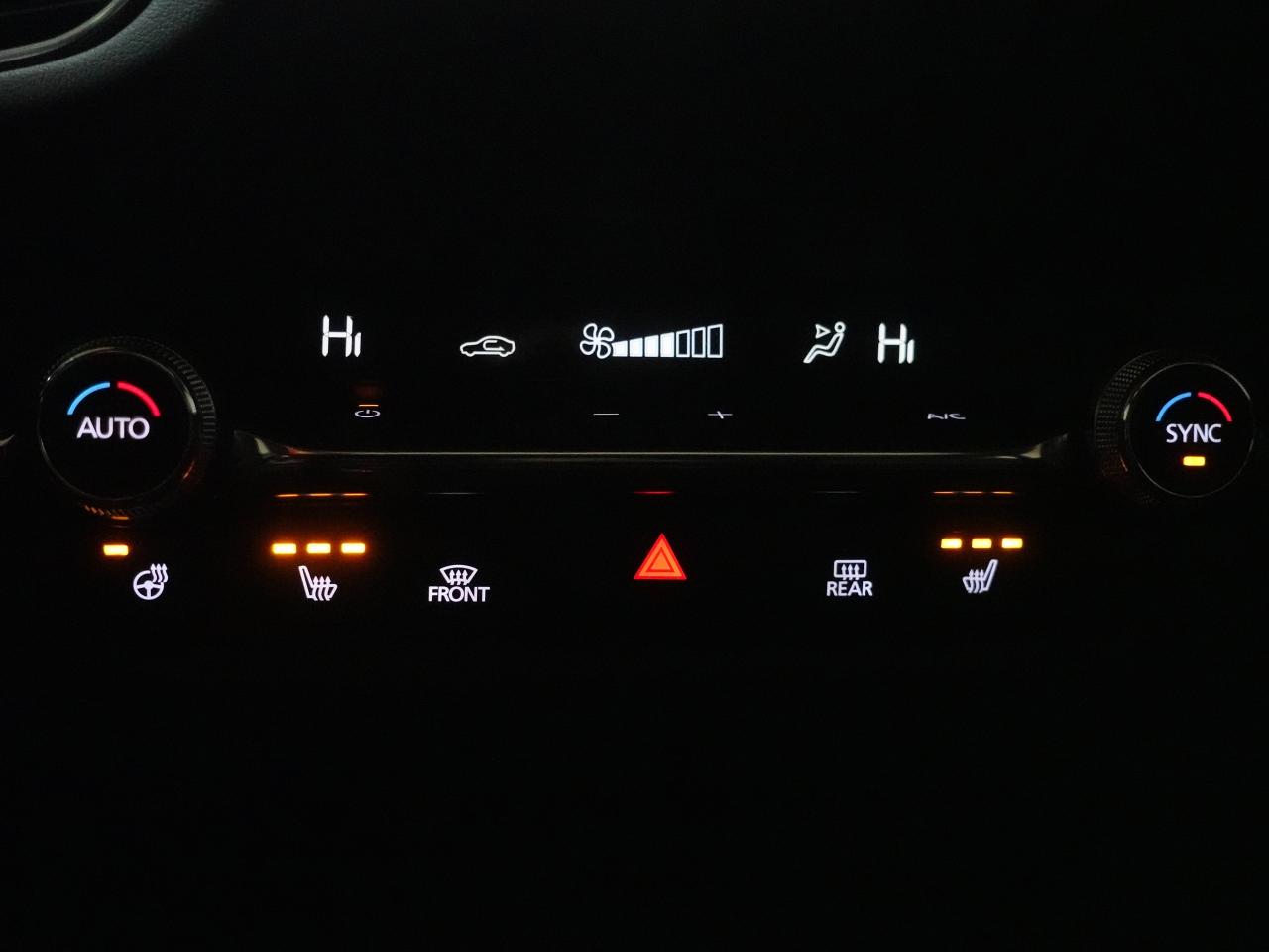 2023 Mazda CX-30 GT | AWD | HUD | Nav | Leather | Sunroof | CarPlay