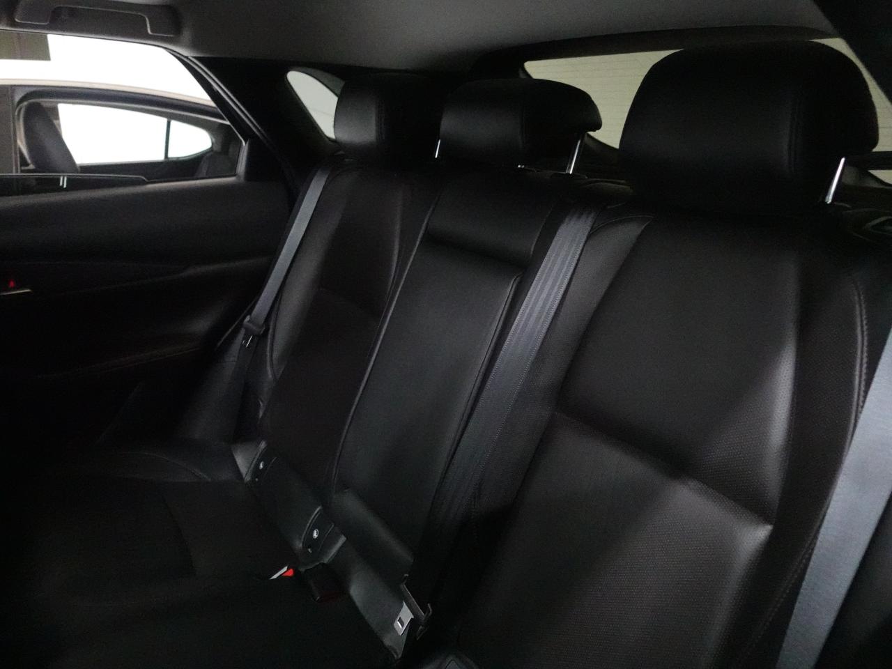 2023 Mazda CX-30 GT | AWD | HUD | Nav | Leather | Sunroof | CarPlay