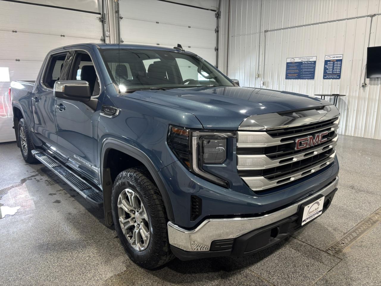 Used 2024 GMC Sierra 1500 SLE Crew Cab 4WD for sale in Brandon, MB