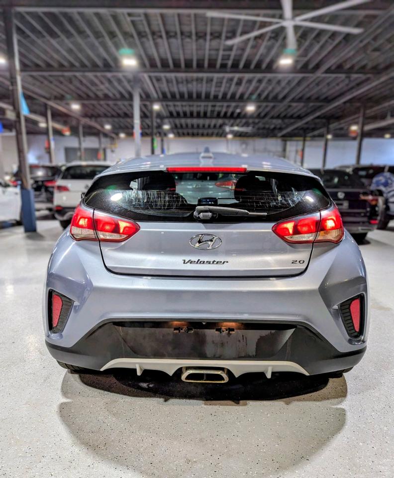2019 Hyundai Veloster 2.0 GL Auto Photo