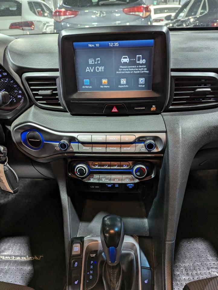2019 Hyundai Veloster 2.0 GL Auto Photo