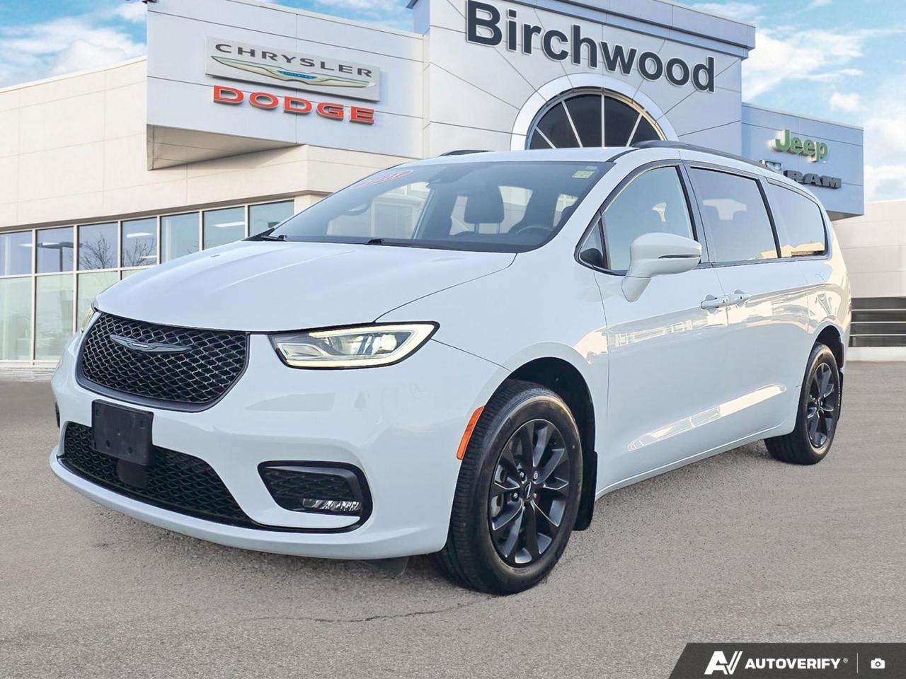 Used 2021 Chrysler Pacifica Touring-L Plus | One Owner | Theatre Group | Adaptive Cruise | Trailer Tow Group | for sale in Winnipeg, MB