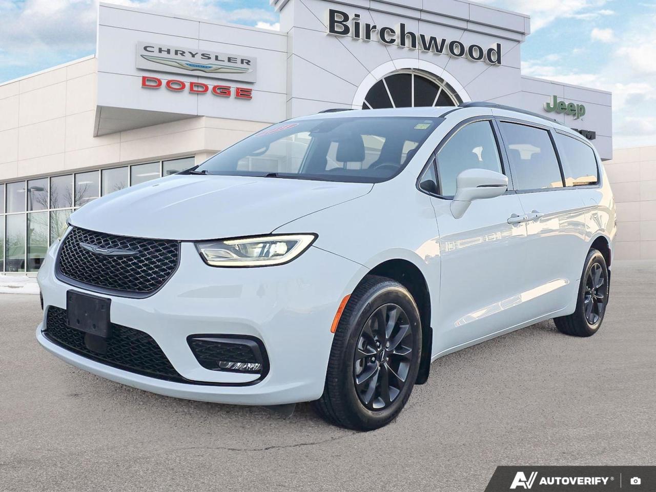 Used 2021 Chrysler Pacifica Touring-L Plus | One Owner | Theatre Group | Adaptive Cruise | Trailer Tow Group | for sale in Winnipeg, MB