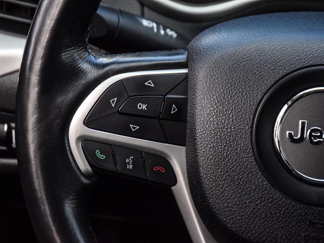 2016 Jeep Cherokee Trailhawk |TRAILHAWK|8.4NAV|TECH|COLDWEATHER|3.2V6|HITCH| Photo