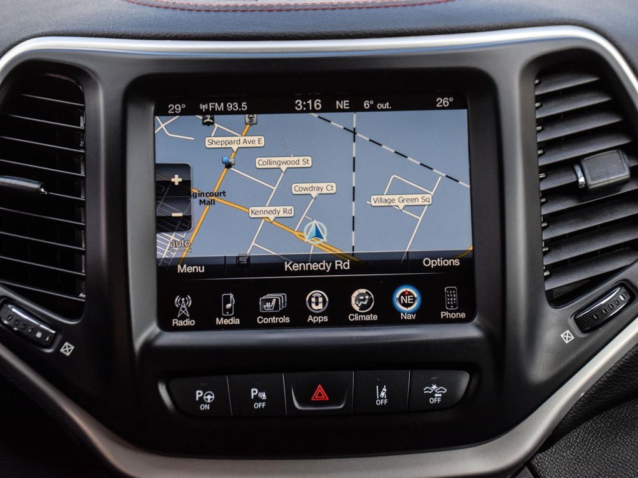 2016 Jeep Cherokee Trailhawk |TRAILHAWK|8.4NAV|TECH|COLDWEATHER|3.2V6|HITCH| Photo