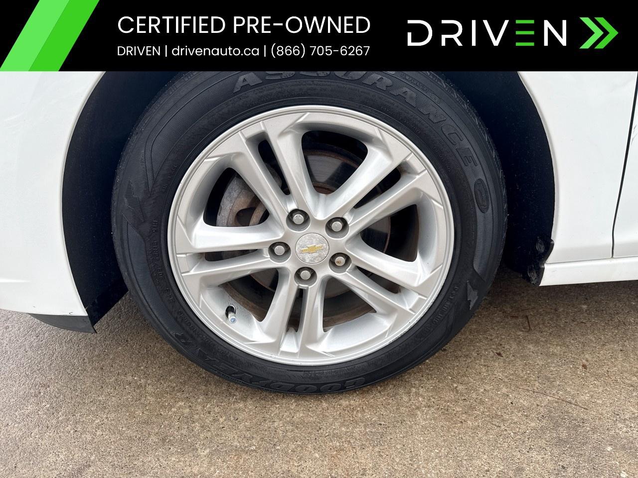 2017 Chevrolet Cruze Sedan LT (Automatic) Photo