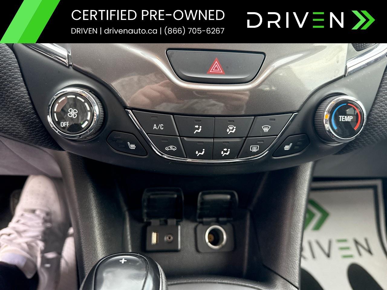 2017 Chevrolet Cruze Sedan LT (Automatic) Photo