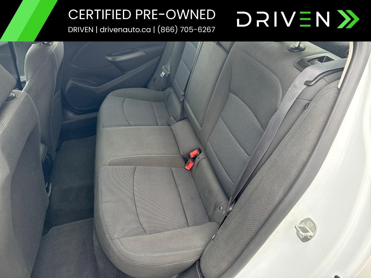 2017 Chevrolet Cruze Sedan LT (Automatic) Photo