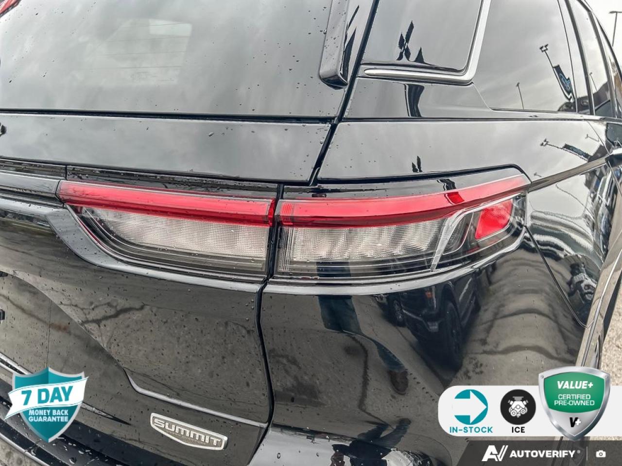 2023 Jeep Grand Cherokee Summit SUMMIT RESERVE LEATHER AWD CERTIFIED Photo