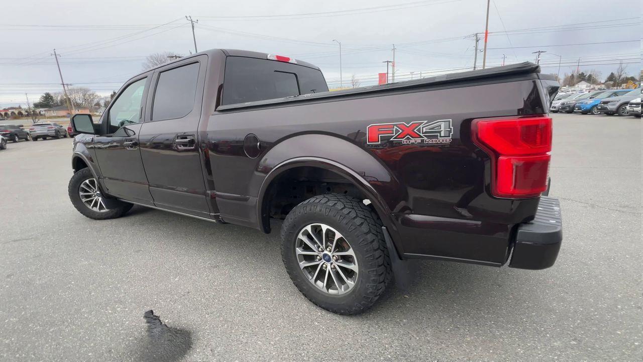 2019 Ford F-150 Lariat 4X4, MOONROOF, HEATED LEATHER SEATS, HEATED STEERING WHEEL, POWER TRUNKGATE, NAV, BACK UP CAM!! Photo