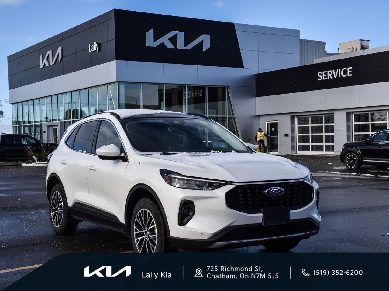 Used 2024 Ford Escape PHEV New Arrival | Prem. Package | Trailer Tow Package | Clean CarFax | Low KMs for sale in Chatham, ON