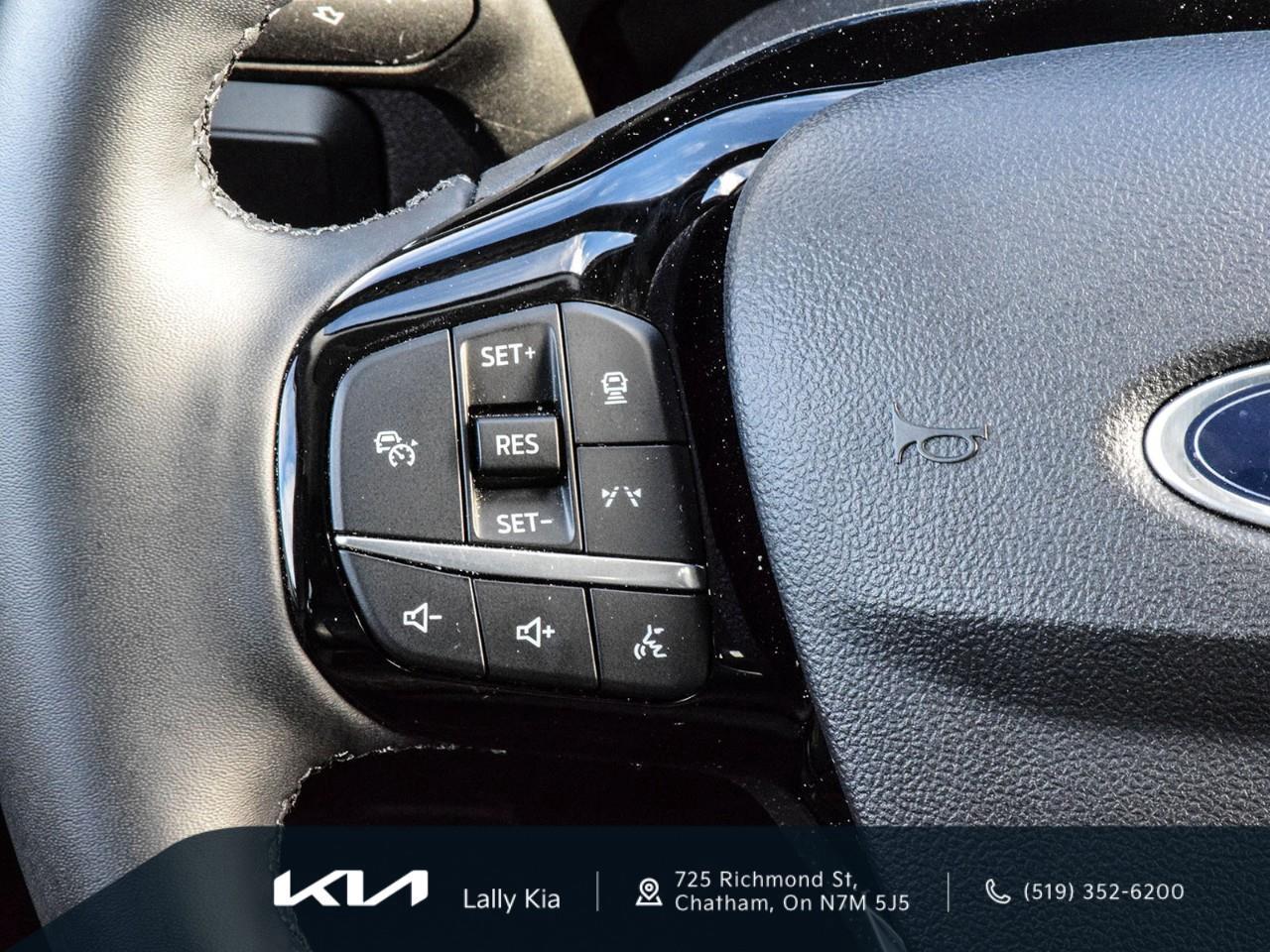 2024 Ford Escape PHEV New Arrival | Prem. Package | Trailer Tow Package | Clean CarFax | Low KMs Photo