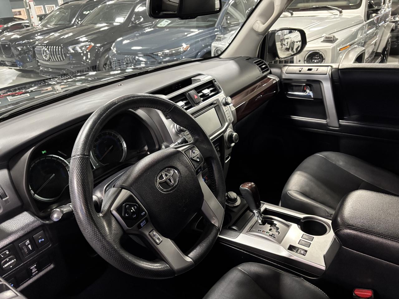 2017 Toyota 4Runner LIMITED SR5|V6|4WD|NAV|WOOD|SUNROOF|LEATHER|CAMERA - Photo #13