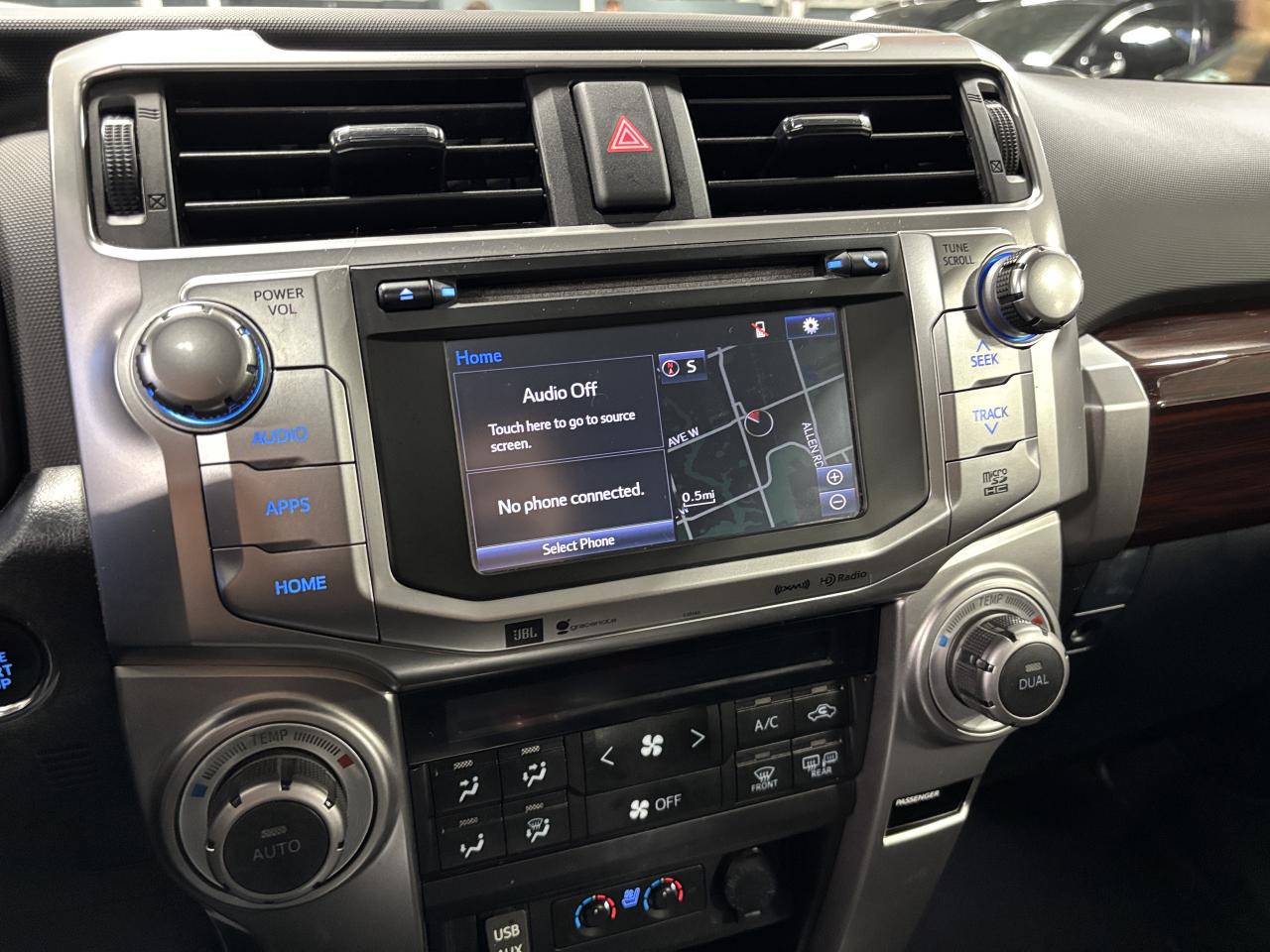 2017 Toyota 4Runner LIMITED SR5|V6|4WD|NAV|WOOD|SUNROOF|LEATHER|CAMERA - Photo #18
