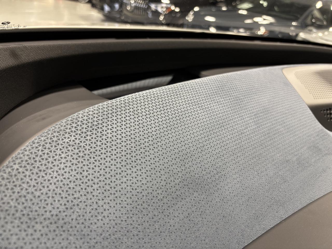 2023 BMW iX xDrive40|AWD|BLUESUEDEINTERIOR|FRONTPPF|MASSAGE|+ - Photo #23