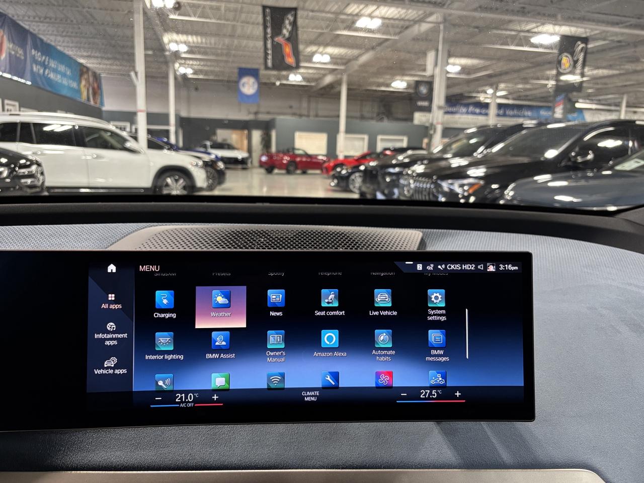 2023 BMW iX xDrive40|AWD|BLUESUEDEINTERIOR|FRONTPPF|MASSAGE|+ - Photo #32