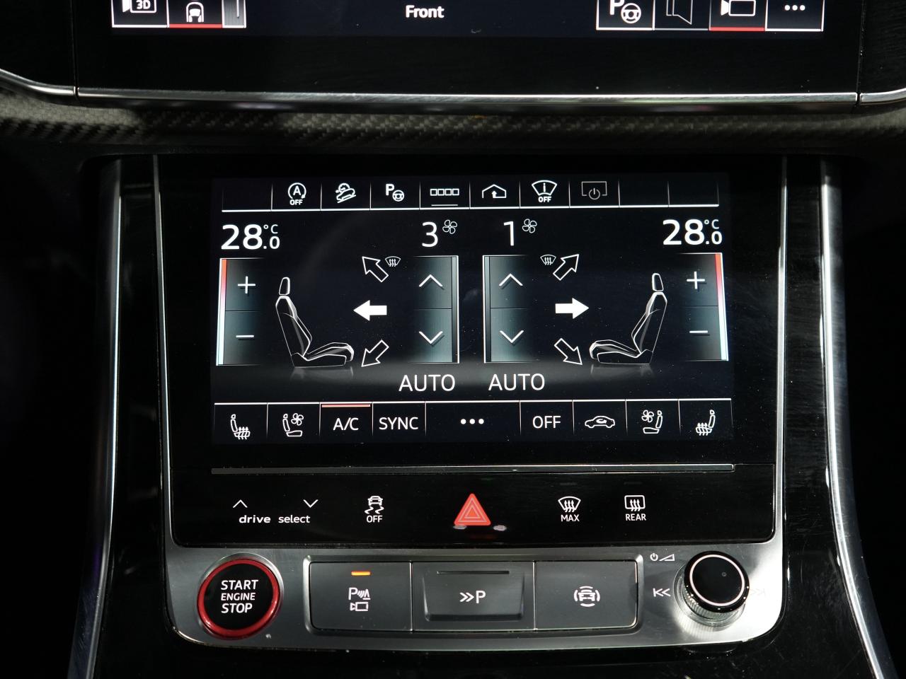 2023 Audi RS 4 Q8 PANO/360 CAM/B&O/HUD/23 IN RIM/NO ACCIDENT/1OWNER Photo