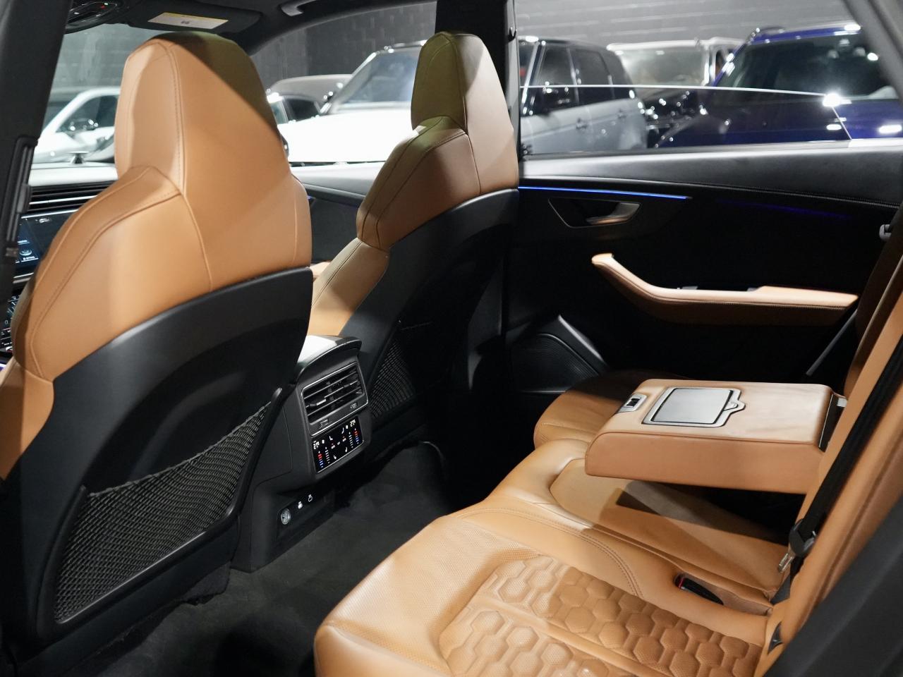 2023 Audi RS 4 Q8 PANO/360 CAM/B&O/HUD/23 IN RIM/NO ACCIDENT/1OWNER Photo