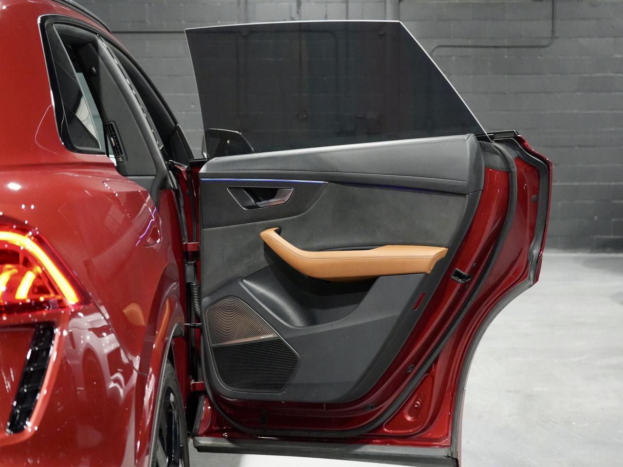 2023 Audi RS 4 Q8 PANO/360 CAM/B&O/HUD/23 IN RIM/NO ACCIDENT/1OWNER Photo