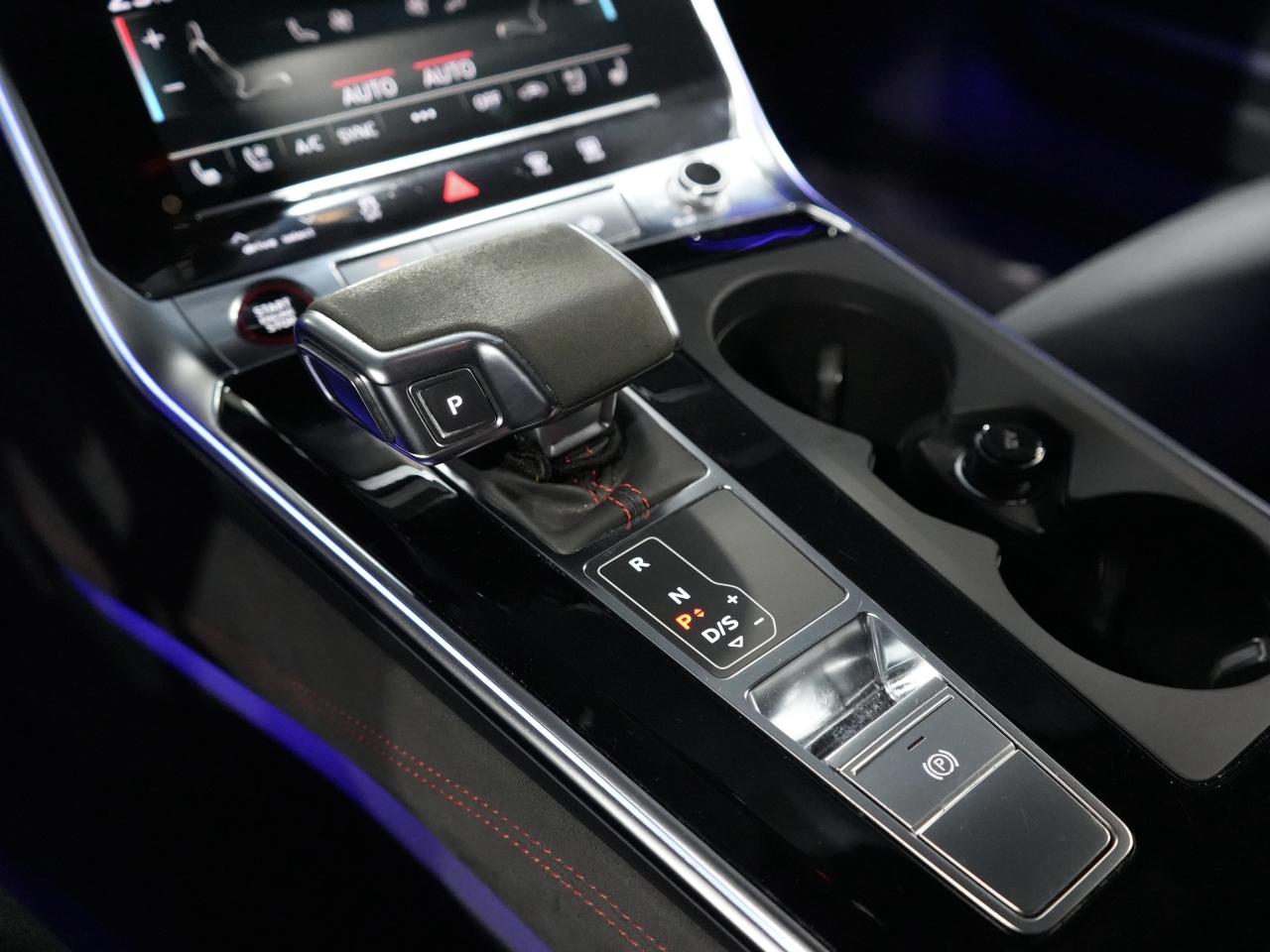 2022 Audi RS 7 ROOF/HUD/B&O/22 IN RIM/360 CAM/DRIVE ASSIST/1OWNER Photo