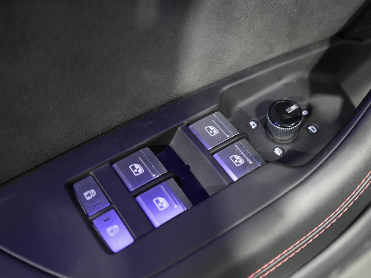 2022 Audi RS 7 ROOF/HUD/B&O/22 IN RIM/360 CAM/DRIVE ASSIST/1OWNER Photo