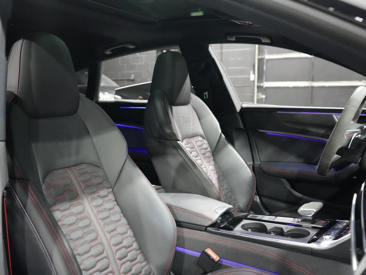 2022 Audi RS 7 ROOF/HUD/B&O/22 IN RIM/360 CAM/DRIVE ASSIST/1OWNER Photo