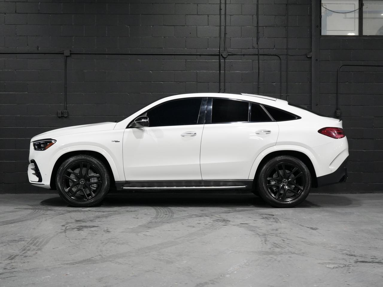 2024 Mercedes-Benz GLE AMG GLE 53/PANO/HUD/360CAM/BURMESTER/NO ACCIDENTS Photo