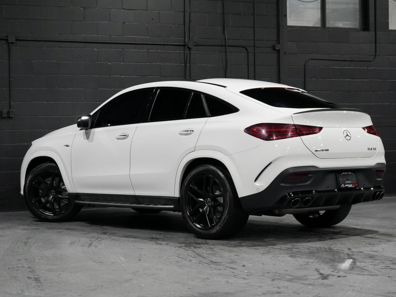 2024 Mercedes-Benz GLE AMG GLE 53/PANO/HUD/360CAM/BURMESTER/NO ACCIDENTS Photo