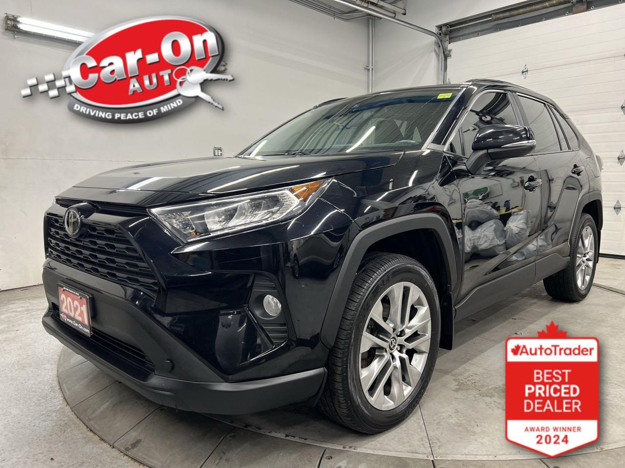 2021 Toyota RAV4 XLE PREMIUM AWD | HTD LEATHER | SUNROOF | CARPLAY Photo0