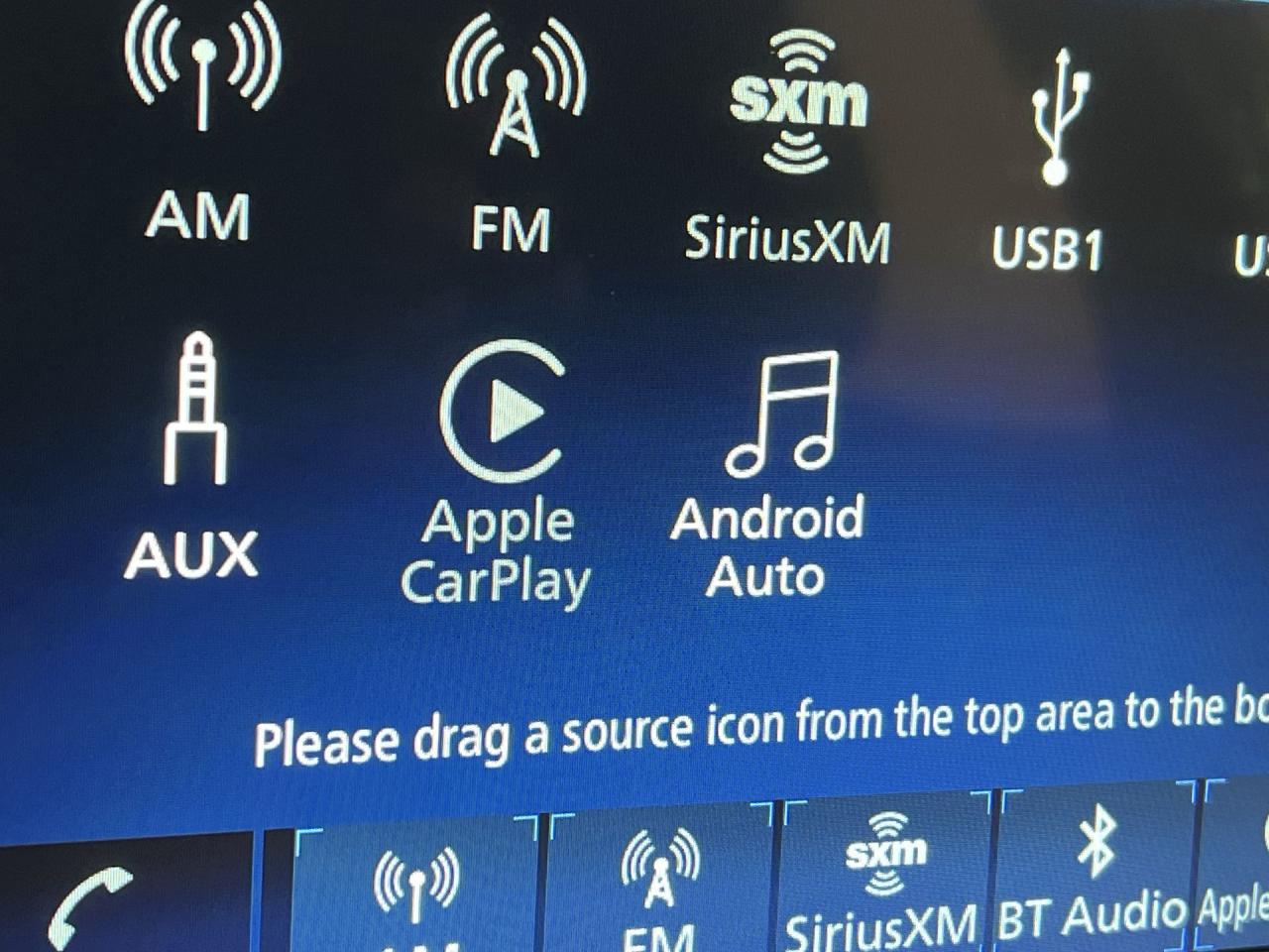 2024 Nissan Sentra SV |HTD SEATS |CARPLAY | REMOTE START |16IN ALLOYS Photo