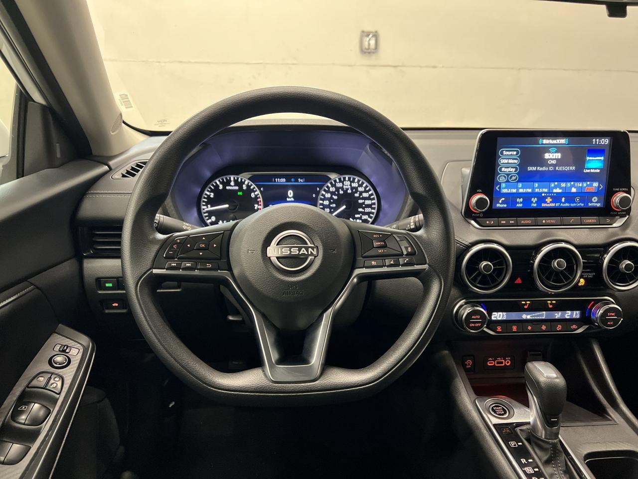 2024 Nissan Sentra SV |HTD SEATS |CARPLAY | REMOTE START |16IN ALLOYS Photo