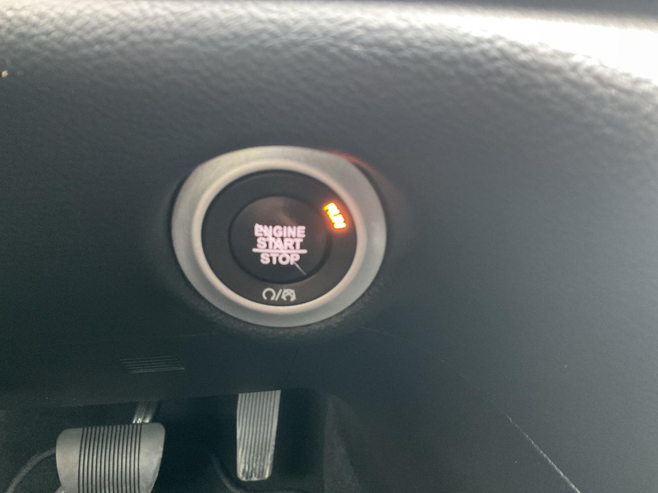 2020 Chrysler Pacifica S APPEARANCE PKG / ADV SAFETY / NAV / 20 WHEELS Photo