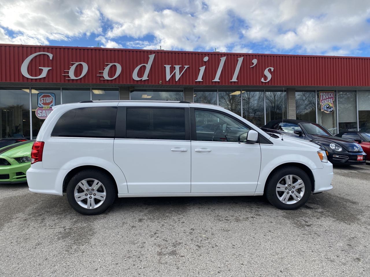 Used 2020 Dodge Grand Caravan CREW, HEATED LEATHER, POWER SLIDING DOORS! for sale in London, ON