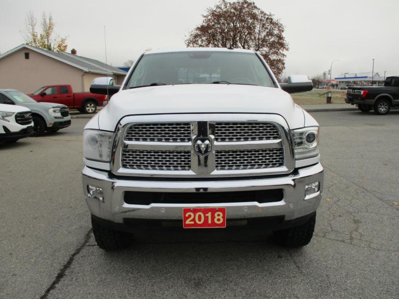 2018 RAM 2500 Laramie Crew Cab 4x4 Photo1