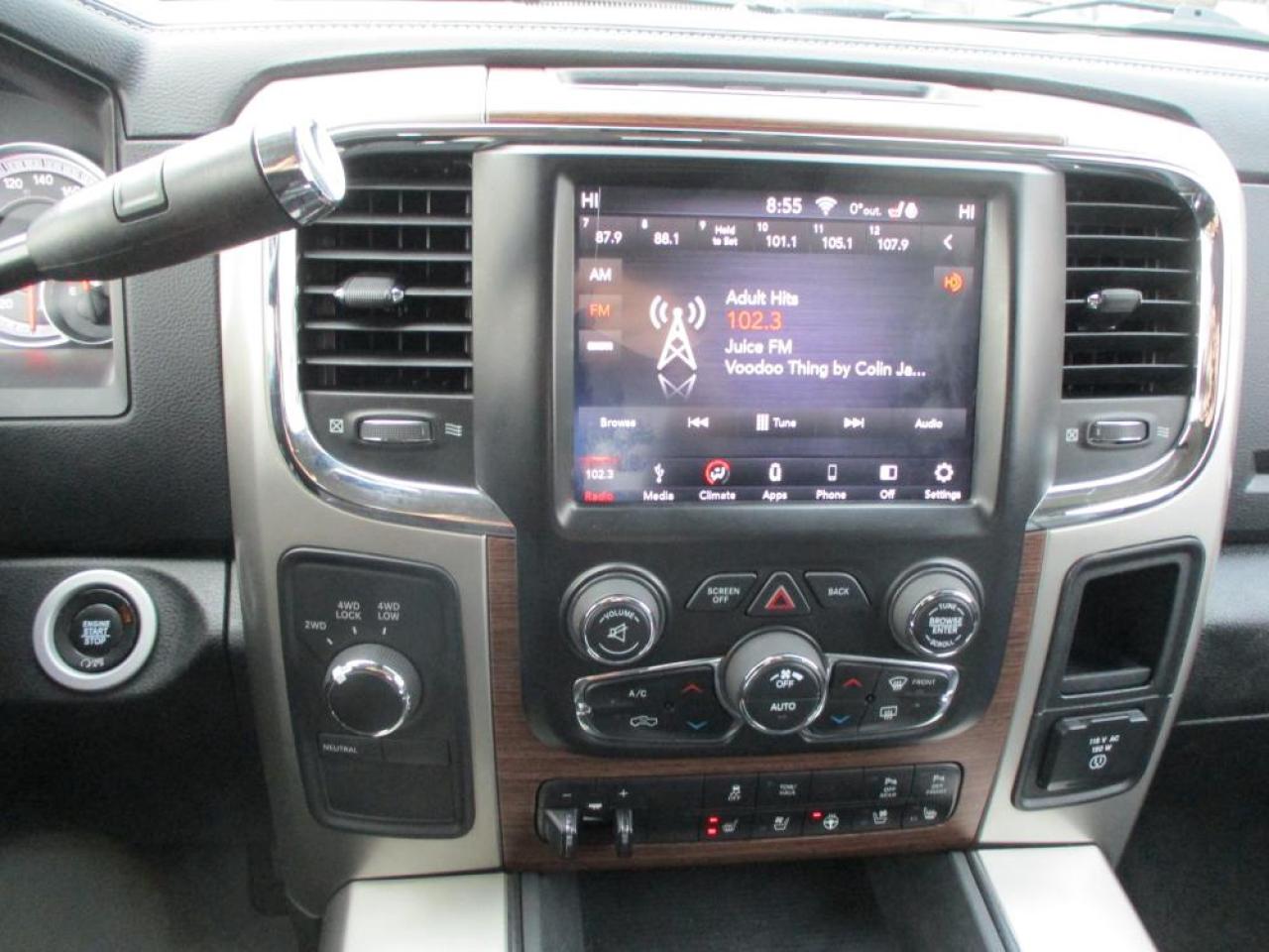 2018 RAM 2500 Laramie Crew Cab 4x4 Photo19