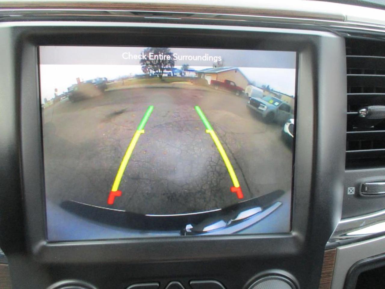 2018 RAM 2500 Laramie Crew Cab 4x4 Photo18