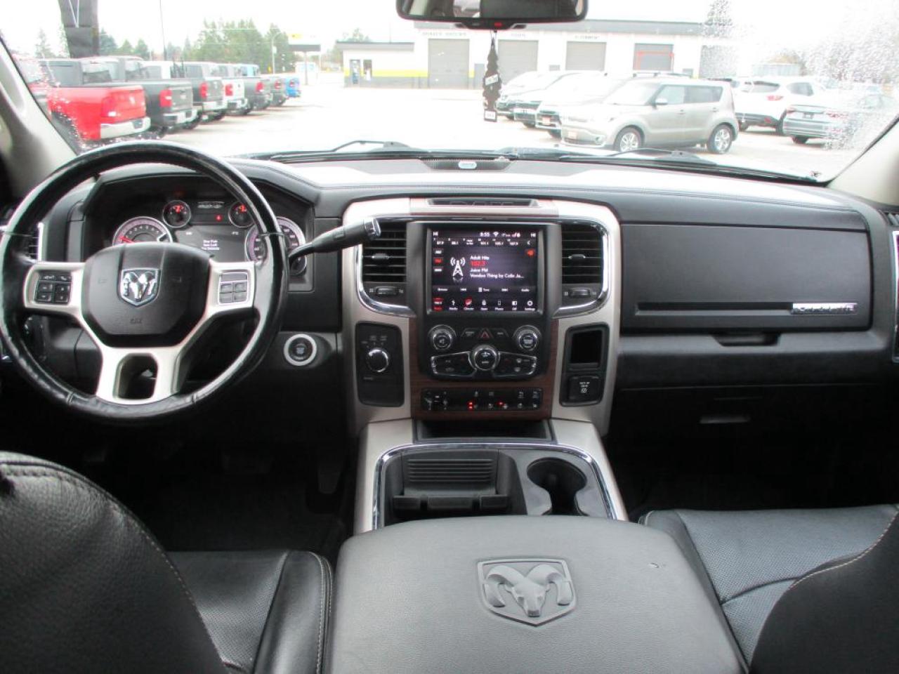 2018 RAM 2500 Laramie Crew Cab 4x4 Photo20