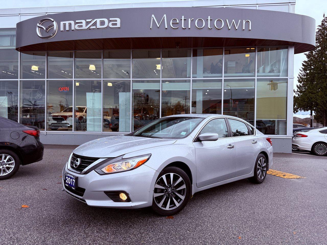 Used 2017 Nissan Altima Sedan 2.5 SV CVT for sale in Burnaby, BC