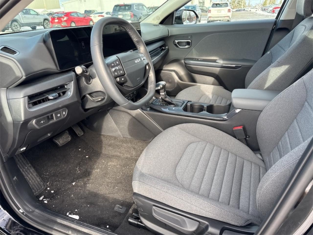 2025 Kia K4 EX   -  Heated Steering Wheel Photo4