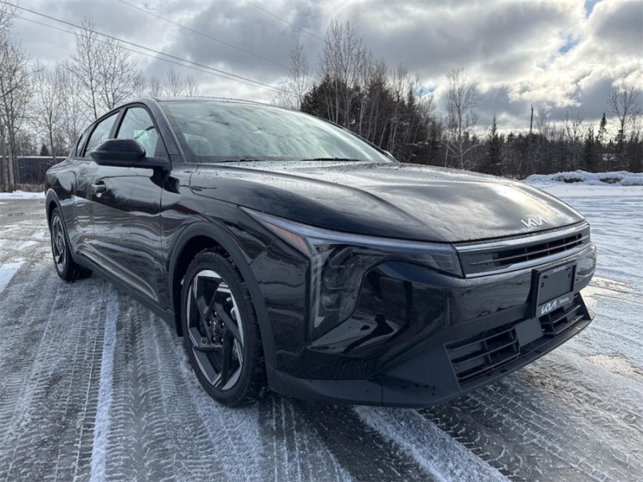 2025 Kia K4 EX   -  Heated Steering Wheel Photo2