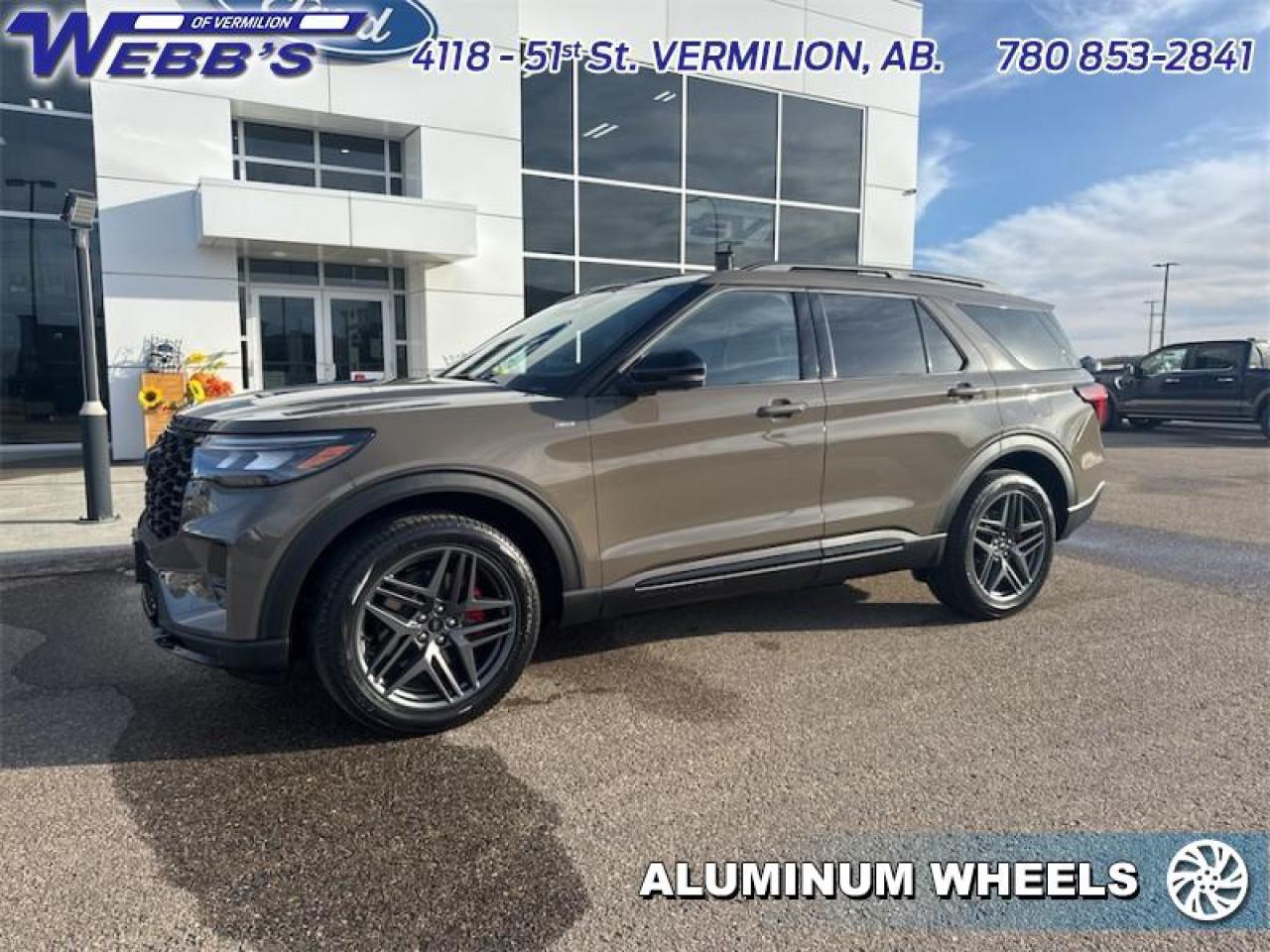 2026 Ford Explorer ST-Line Photo4