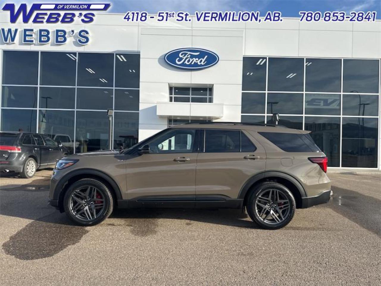 2026 Ford Explorer ST-Line Photo2