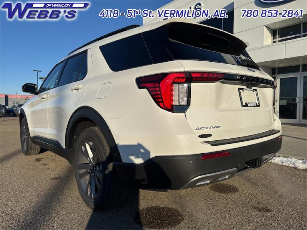 2026 Ford Explorer Active Photo4
