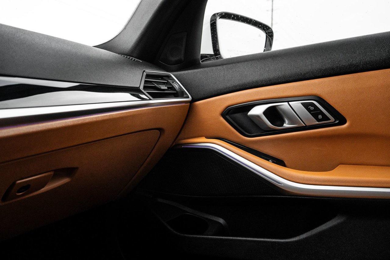 2022 BMW 3 Series 330e xDrive Photo