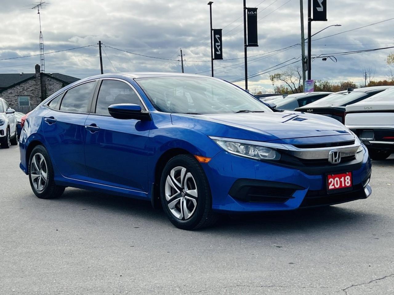 2018 Honda Civic SEDAN LX Photo3