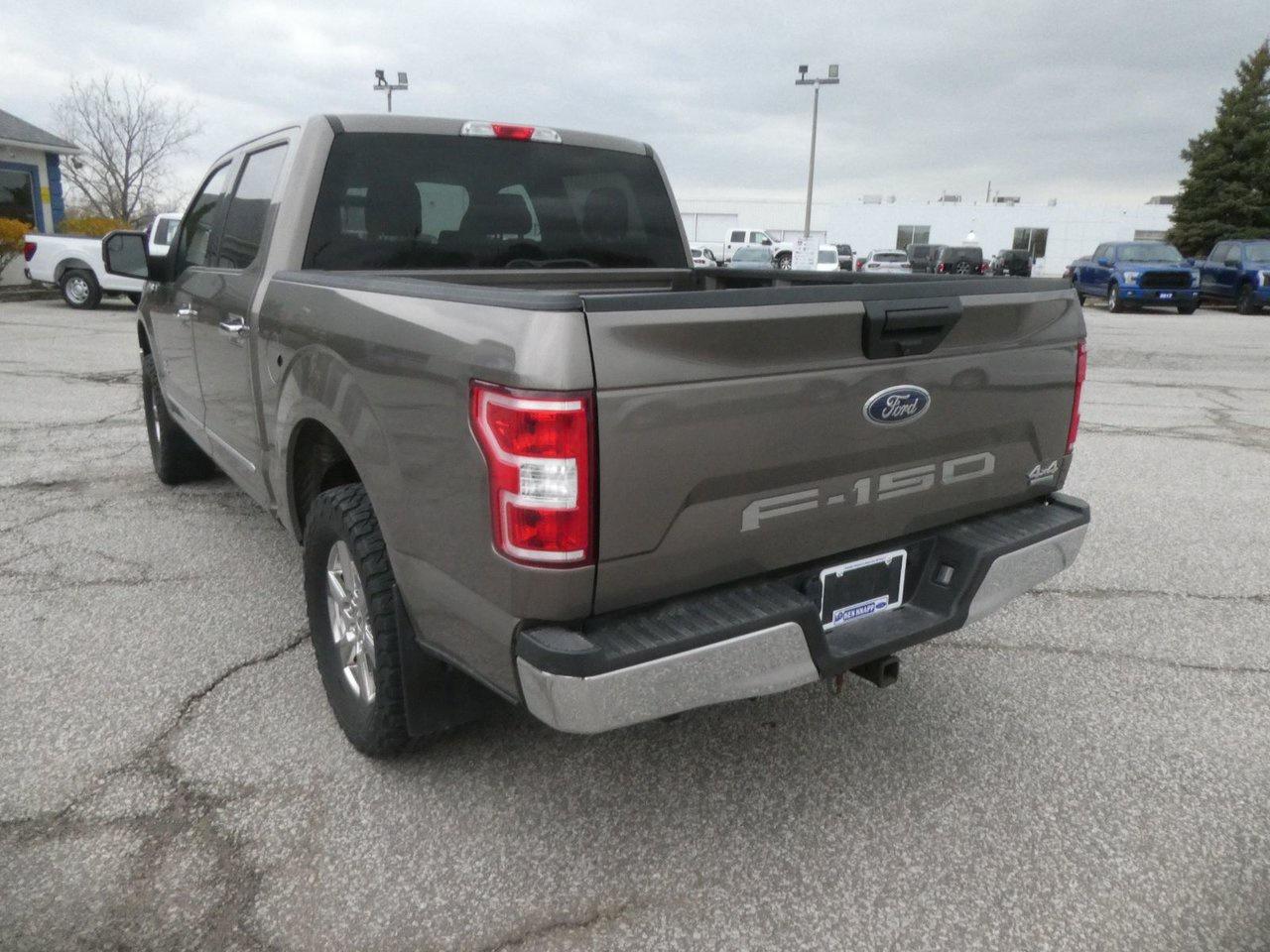 2020 Ford F-150 SUPERCREW XLT Photo2