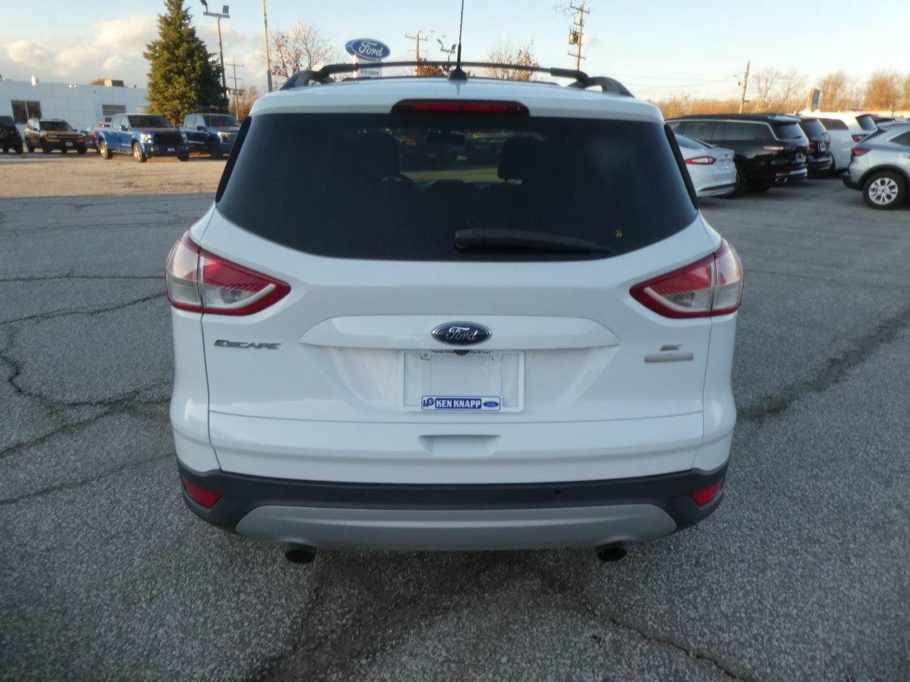 2016 Ford Escape SE SE Photo3