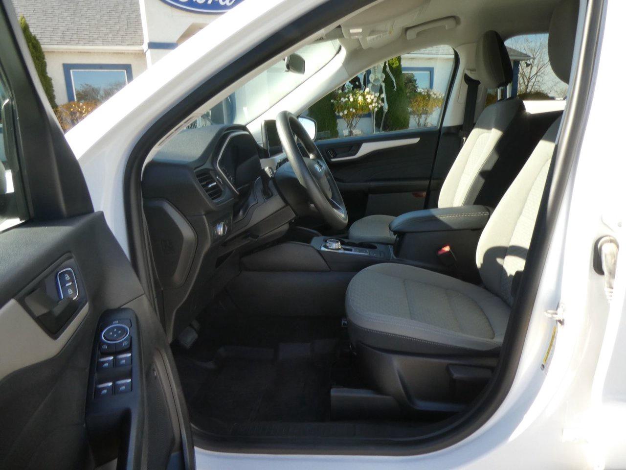 2022 Ford Escape SE SE Hybrid Photo