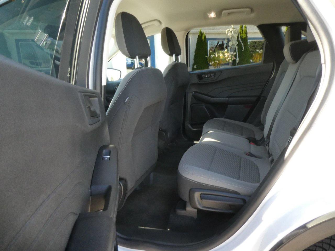 2022 Ford Escape SE SE Hybrid Photo