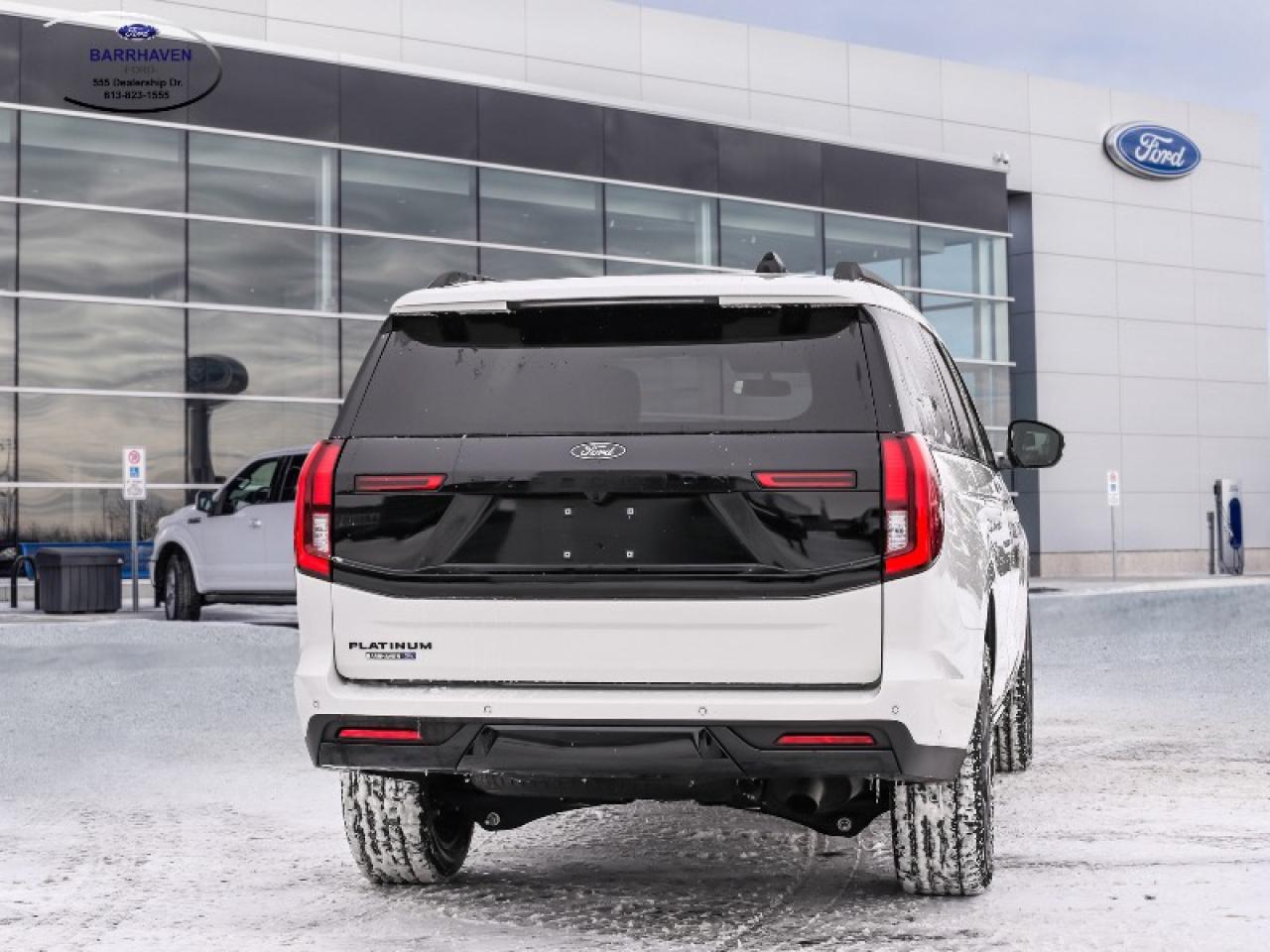 2025 Ford Expedition Platinum Photo2